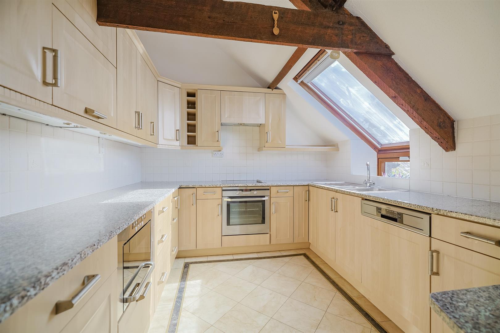 2 Little Highway Mews, Pennard Road, Pennard, Swansea, SA3 2AD